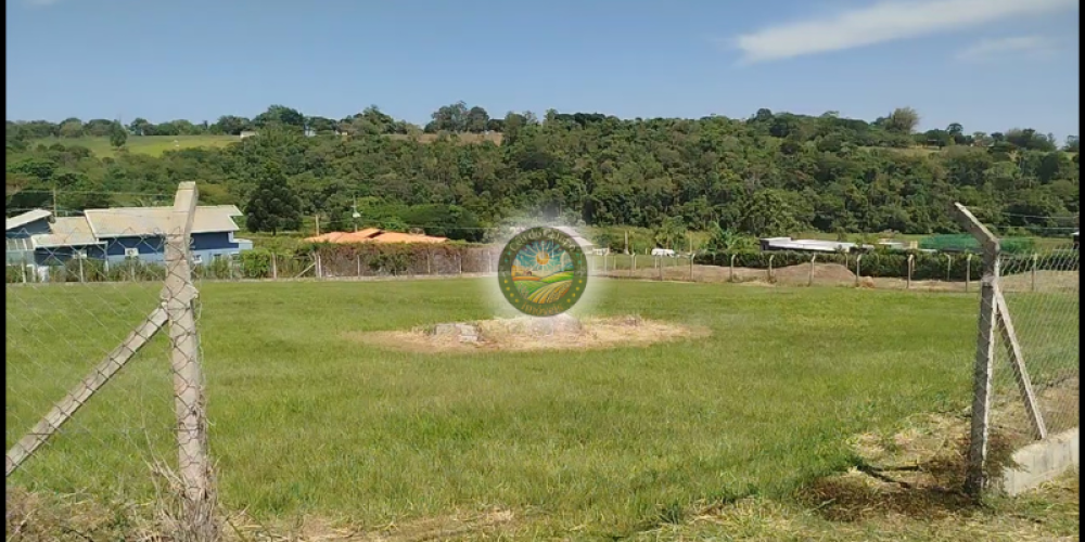 Chácara em Condomínio em Sarapuí