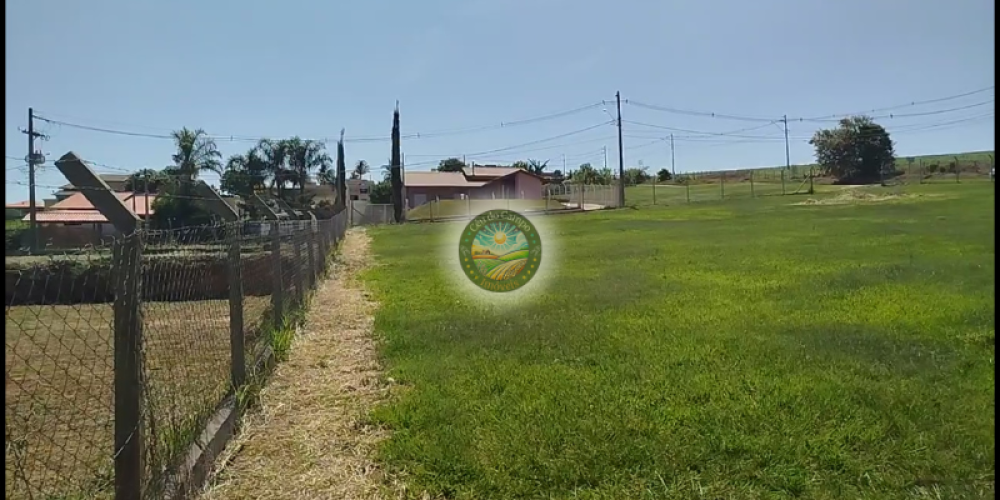 Chácara em Condomínio em Sarapuí