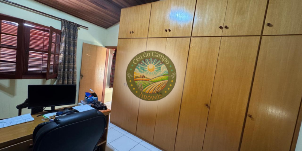 Casa em condomínio em Sorocaba. Ibiti do Paço